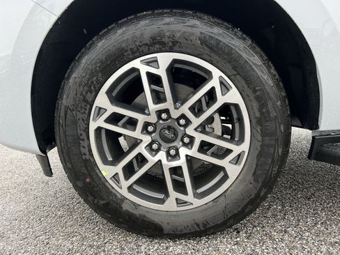 New 2026 Ford Expedition Max Active AWD/4WD image 12