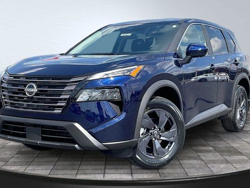 New 2026 Nissan Rogue SV FWD image 2