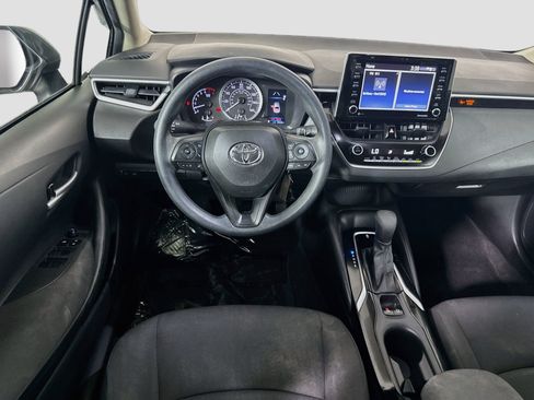 Used 2021 Toyota Corolla LE FWD image 17