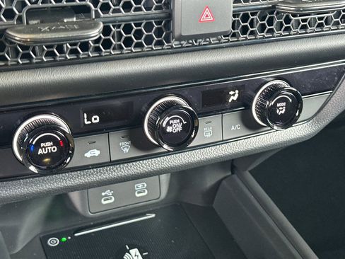 New 2026 Honda HR-V LX image 23