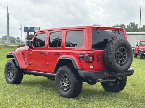 Used 2022 Jeep Wrangler Unlimited Rubicon w/ Xtreme Recon 35" Tire Package AWD/4WD image 11