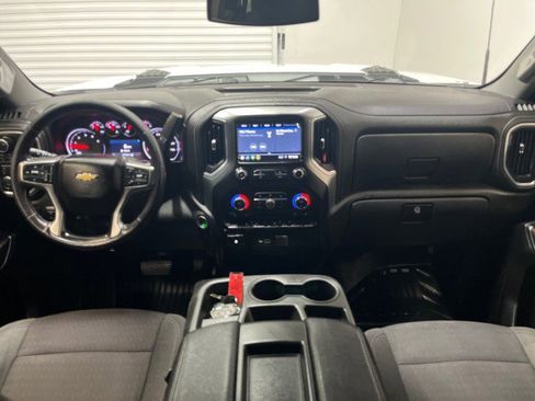 Used 2023 Chevrolet Silverado 3500 LT w/ Convenience Package image 14