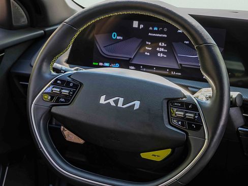 Certified 2024 Kia EV6 GT AWD/4WD image 21