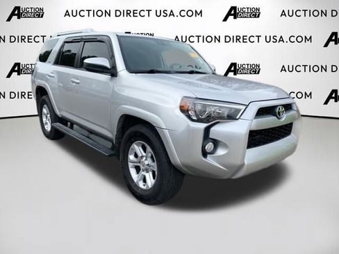Used 2017 Toyota 4Runner SR5 image 29