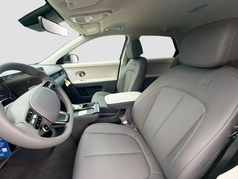 New 2026 Hyundai Ioniq 5 SEL image 22