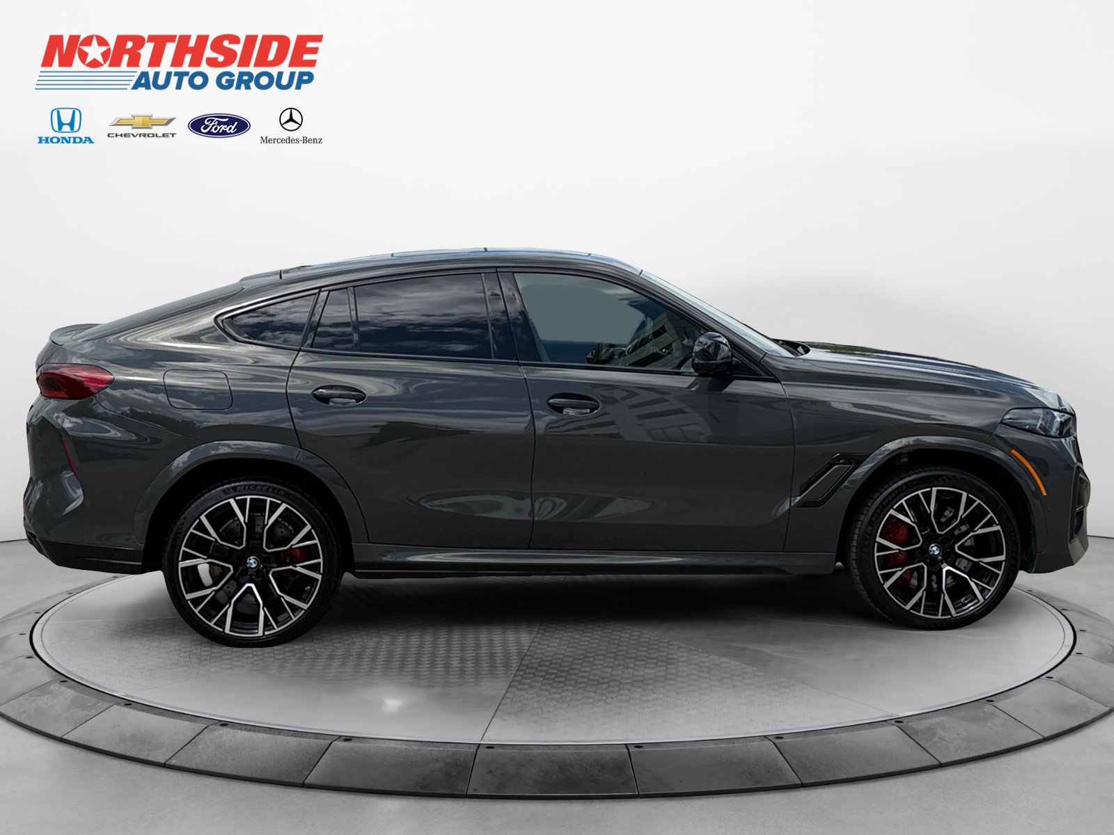 Used 2025 BMW X6 M Competition w/ Executive Package AWD/4WD image 8