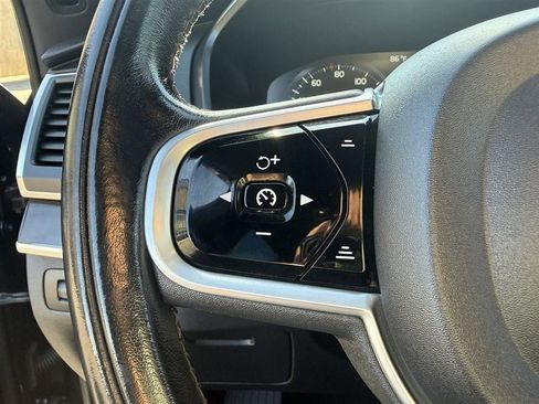 Used 2019 Volvo XC90 T6 Momentum w/ Advanced Package AWD/4WD image 46