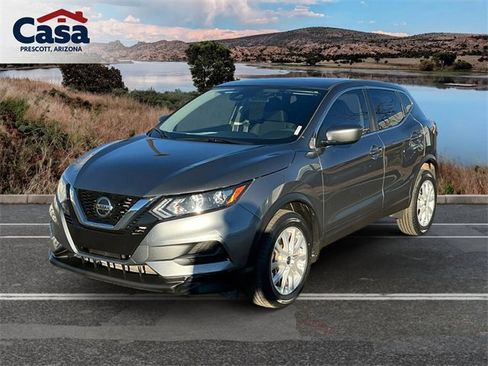 Used 2021 Nissan Rogue Sport S image 6