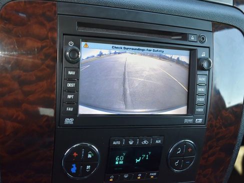 Used 2008 GMC Yukon Denali AWD/4WD image 25