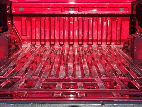 Used 2017 GMC Canyon SLE w/ Trailering Package image 32