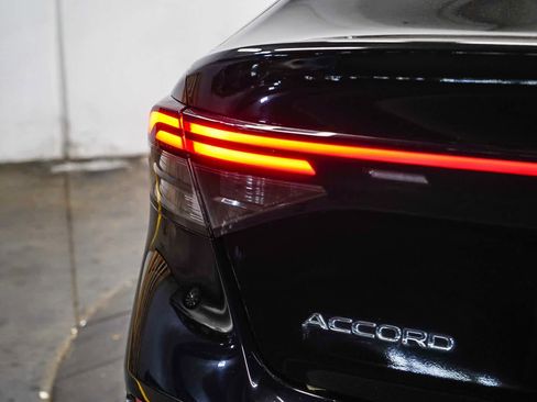 Used 2023 Honda Accord EX image 11