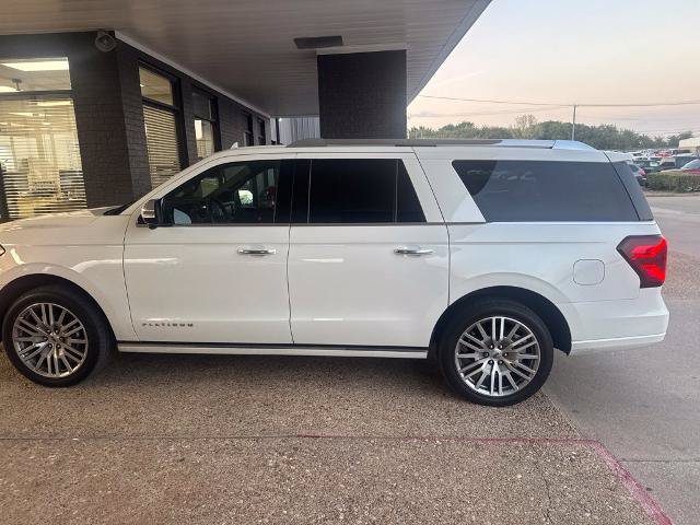 Certified 2022 Ford Expedition Max Platinum AWD/4WD image 2