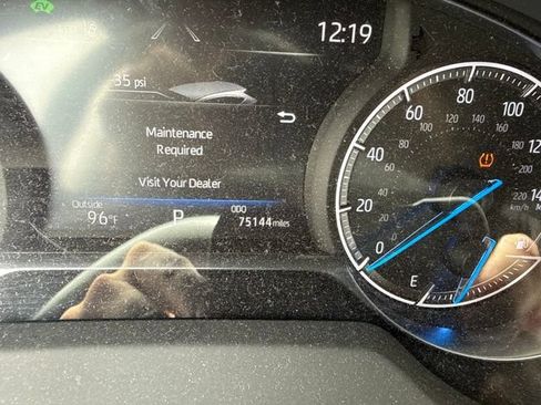 Used 2021 Toyota Venza Limited w/ Advanced Technology Package AWD/4WD image 2
