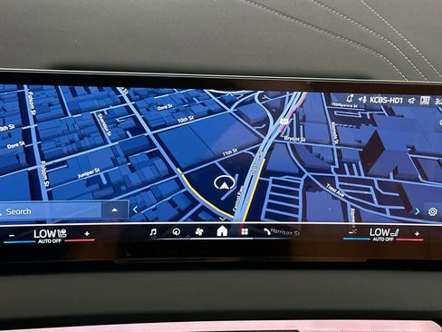 Used 2025 BMW X3 xDrive30i w/ Premium Package image 19