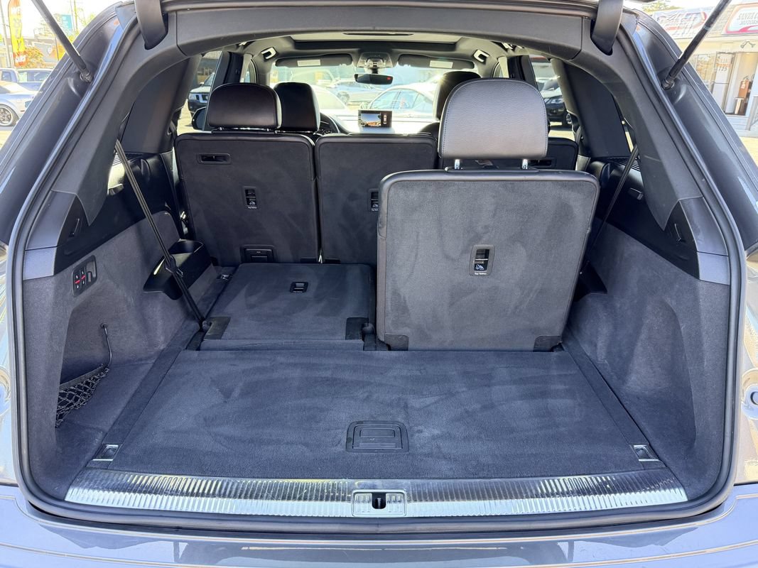 Used 2019 Audi Q7 2.0T Premium w/ Convenience Package AWD/4WD image 17