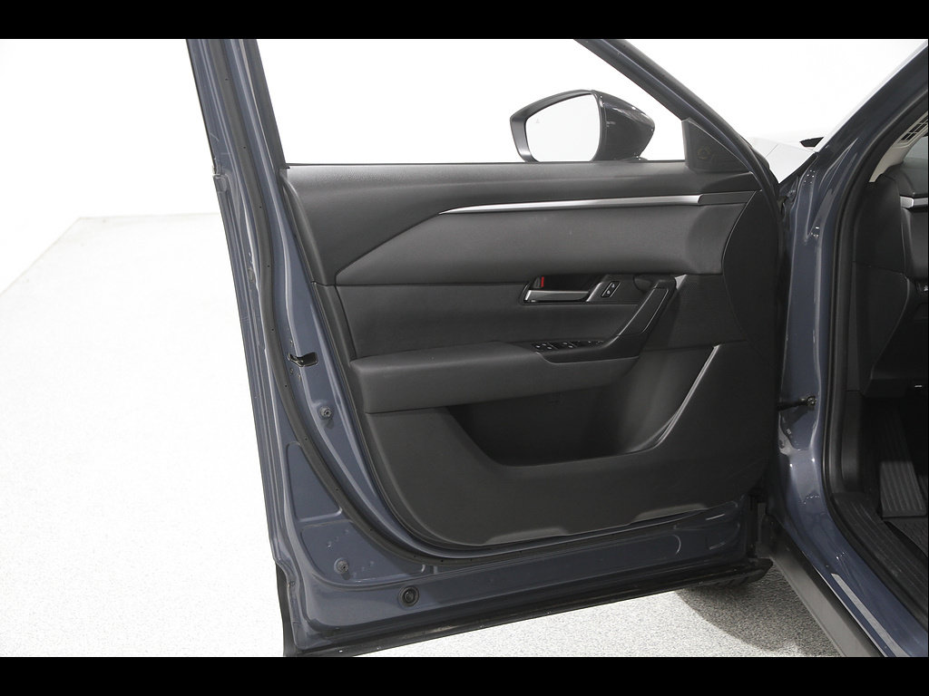 Used 2024 MAZDA CX-50 AWD 2.5 S w/ Cargo Package image 4
