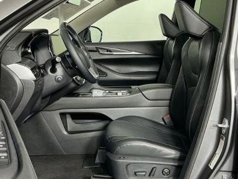 Certified 2023 INFINITI QX60 Sensory w/ Cargo Package AWD/4WD image 9