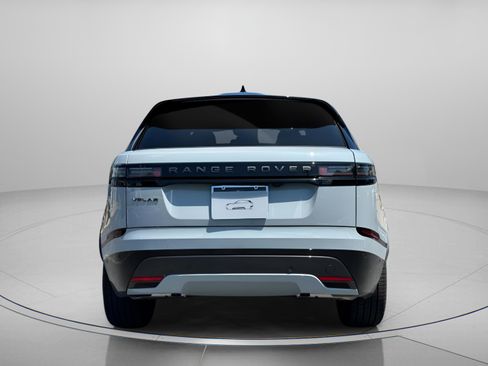 Used 2026 Land Rover Range Rover Velar Dynamic SE image 4