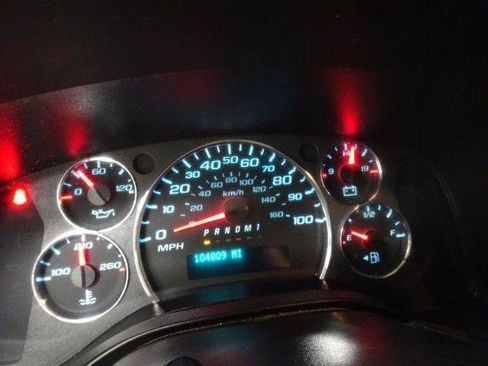 Used 2021 Chevrolet Express 2500 w/ Driver Convenience Package RWD image 29