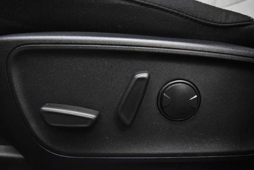Used 2024 Ford Escape Active w/ Cold Weather Package FWD image 21