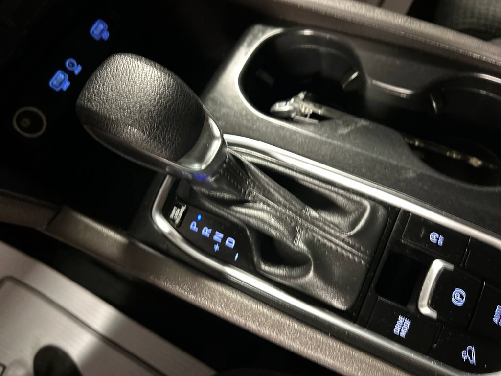 Used 2020 Hyundai Santa Fe SEL AWD/4WD image 18