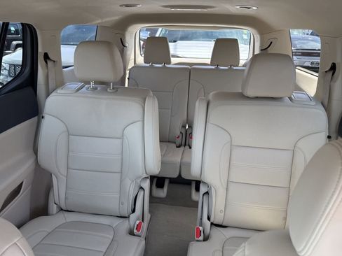 Used 2023 GMC Acadia Denali image 14