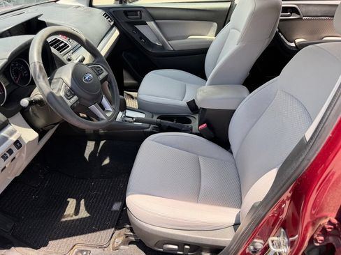 Used 2018 Subaru Forester 2.5i Premium w/ Popular Package #3A AWD/4WD image 23