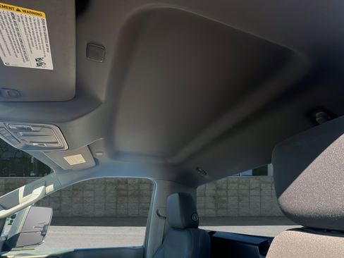 Used 2024 GMC Sierra 2500 SLE image 10