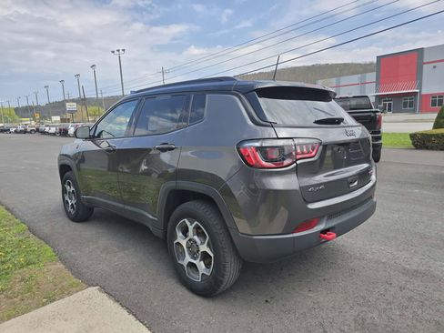 Used 2022 Jeep Compass Trailhawk AWD/4WD image 5
