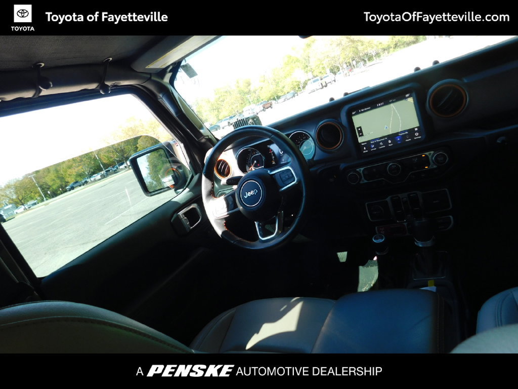 Used 2023 Jeep Gladiator Mojave w/ LED Lighting Group AWD/4WD image 2