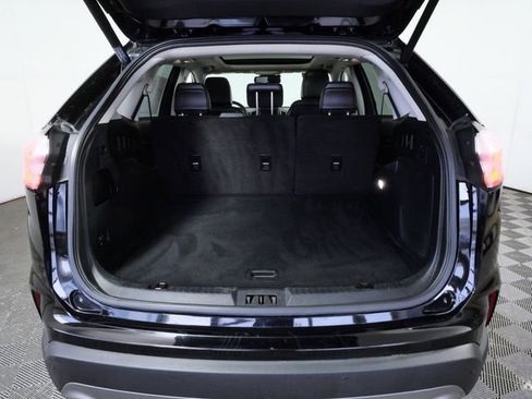 Certified 2021 Ford Edge Titanium w/ Canadian Touring Package image 10