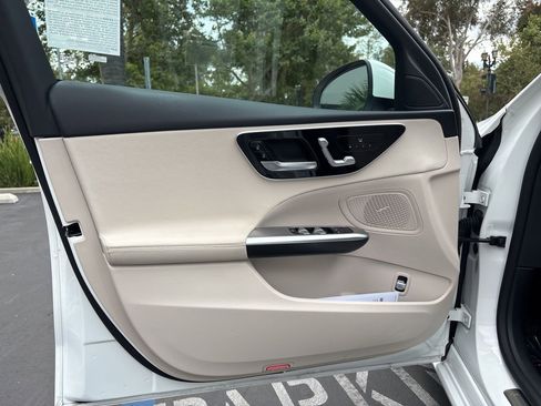 Certified 2023 Mercedes-Benz C 300 Sedan image 8