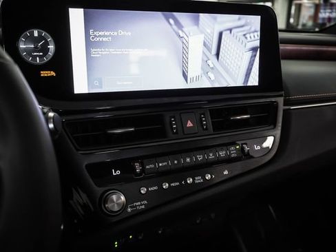 Certified 2023 Lexus ES 350 w/ Premium Package FWD image 16
