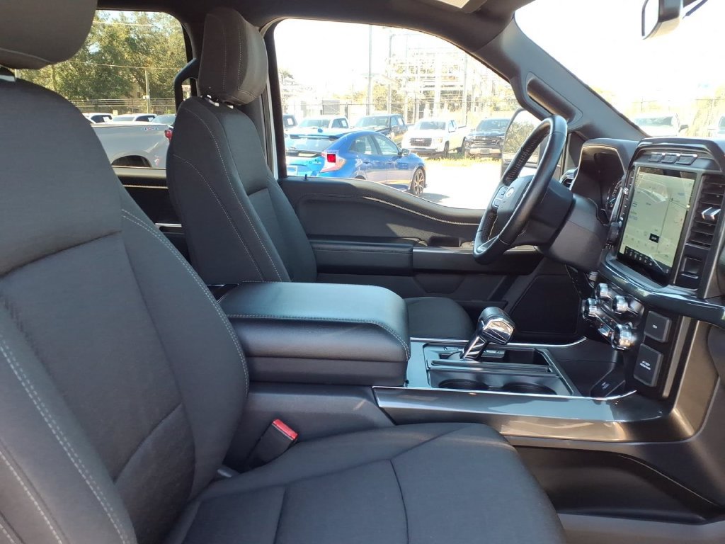 Used 2021 Ford F150 XLT w/ Equipment Group 302A High AWD/4WD image 12