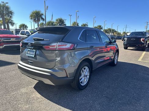 Used 2024 Ford Edge SEL AWD/4WD image 16