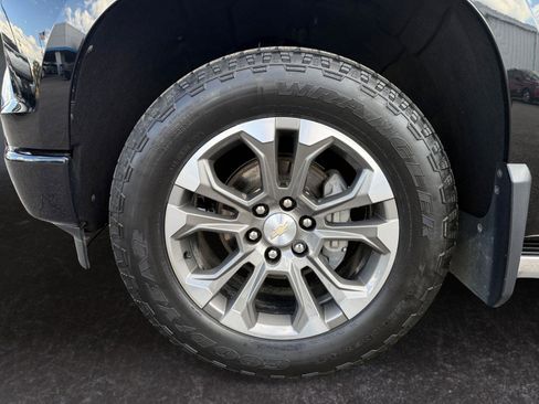 Used 2023 Chevrolet Silverado 1500 High Country image 28