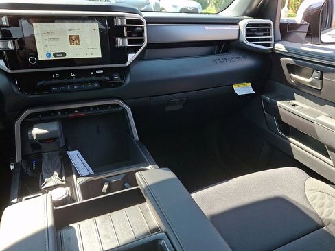 New 2026 Toyota Tundra SR5 image 13