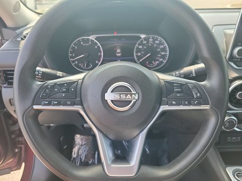 Certified 2024 Nissan Sentra SV FWD image 18