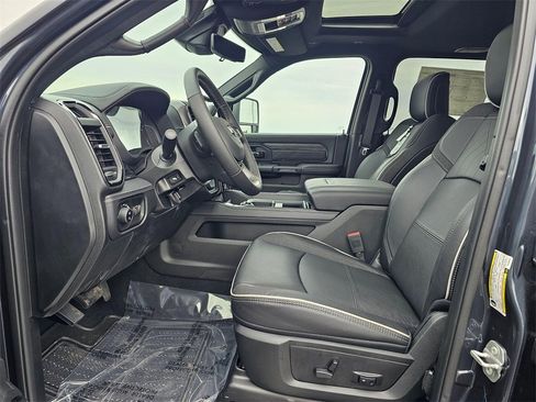 New 2026 RAM 2500 Limited image 10