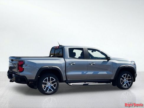 Used 2023 Chevrolet Colorado Z71 w/ Z71 Convenience Package 2 image 4