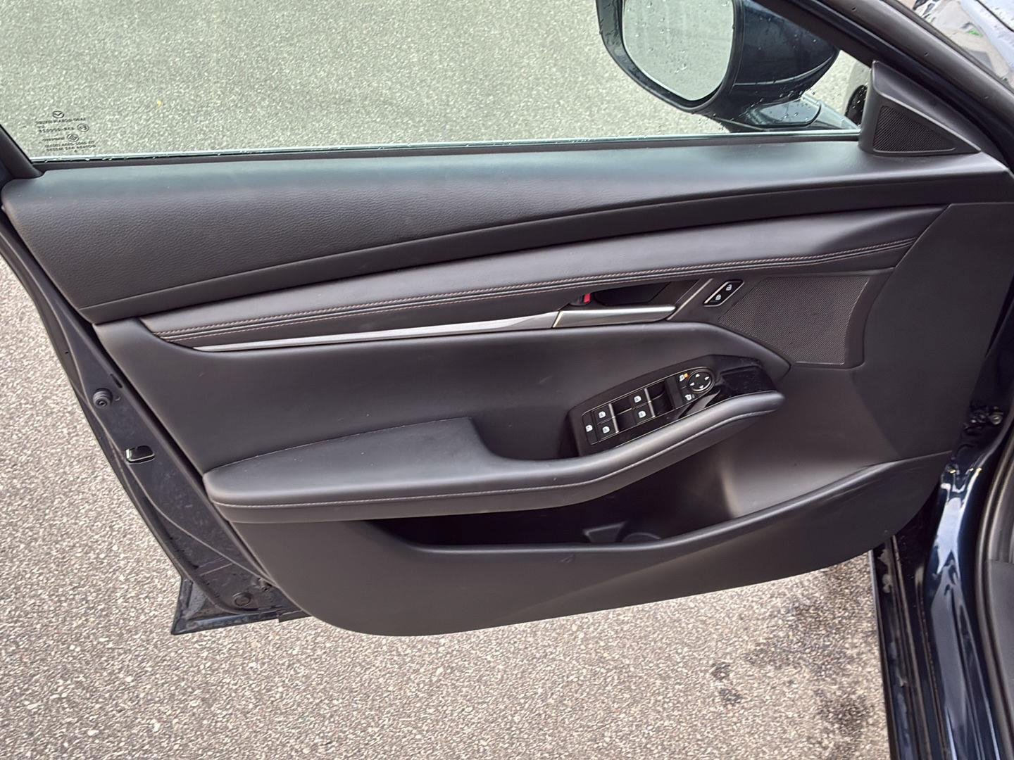 Used 2026 MAZDA MAZDA3 s FWD image 9