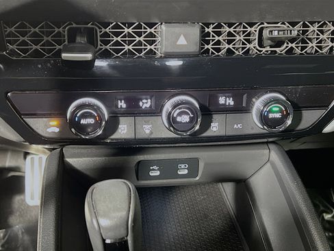 Used 2023 Honda Accord Sport image 26