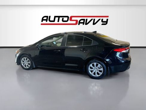 Used 2026 Toyota Corolla LE FWD image 4