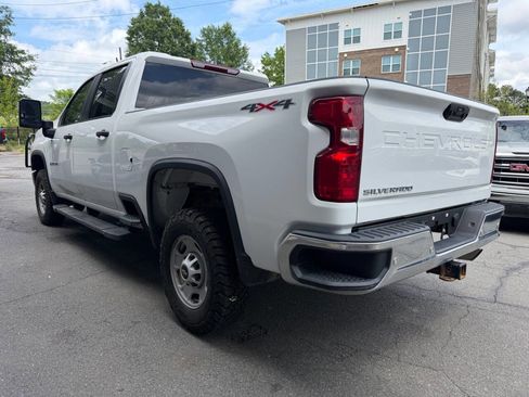 Used 2022 Chevrolet Silverado 2500 W/T w/ WT Convenience Package AWD/4WD image 5