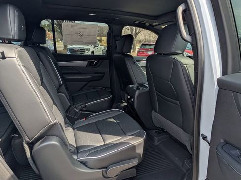 New 2026 Buick Enclave Sport Touring w/ Power Package image 25