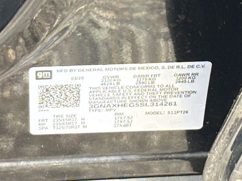 Used 2025 Chevrolet Equinox LT FWD image 28