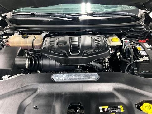 Used 2024 Jeep Grand Wagoneer L Series III w/ Quick Order Packagew 28T AWD/4WD image 12