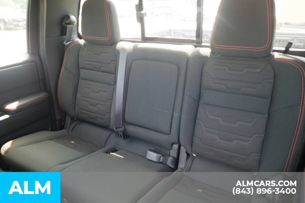 Used 2026 Nissan Frontier PRO-4X AWD/4WD image 16