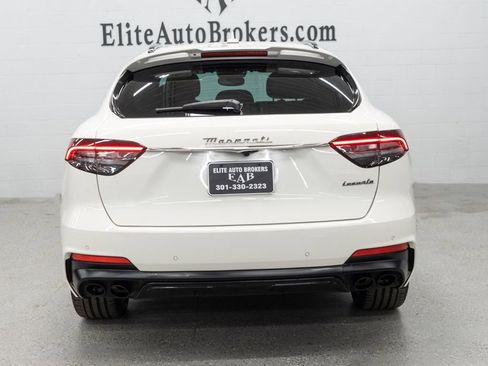 Used 2022 Maserati Levante GT AWD/4WD image 4