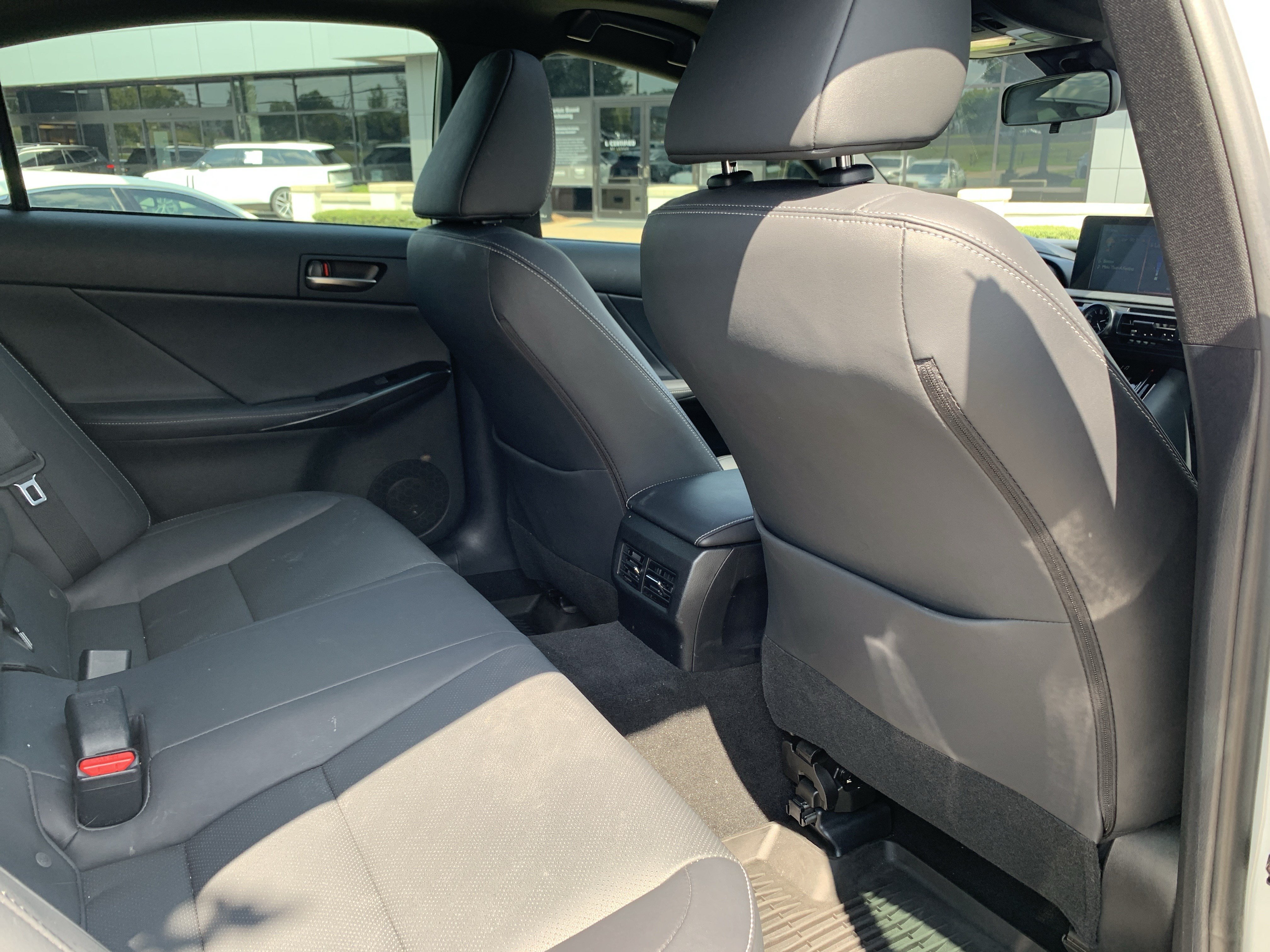 Certified 2024 Lexus IS 350 F Sport RWD image 33